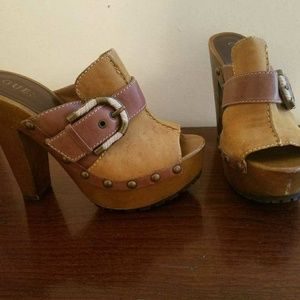 Guess platform mules brown and tan